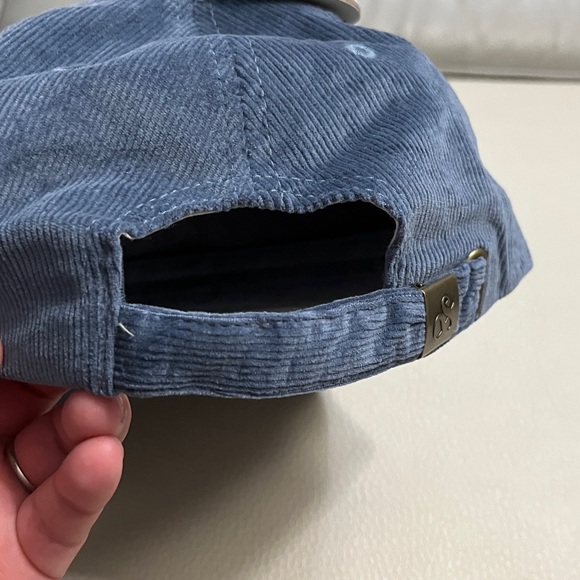 NWT - Scotch & Soda Adult Corduroy Cap - Picture 7 of 7